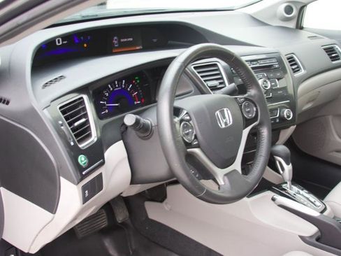 Used 2013 Honda Civic EX-L image 24