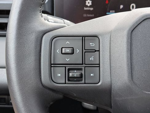 Used 2026 Toyota RAV4 XLE Premium AWD/4WD image 21