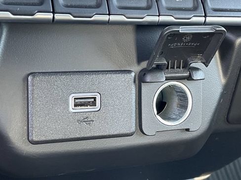 Used 2020 Chevrolet Silverado 1500 Custom Trail Boss w/ Custom Convenience Package AWD/4WD image 19
