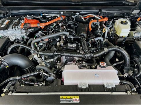 New 2026 Toyota Tacoma TRD Off-Road AWD/4WD image 8