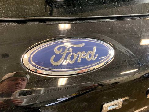 Used 2021 Ford Escape SE image 31