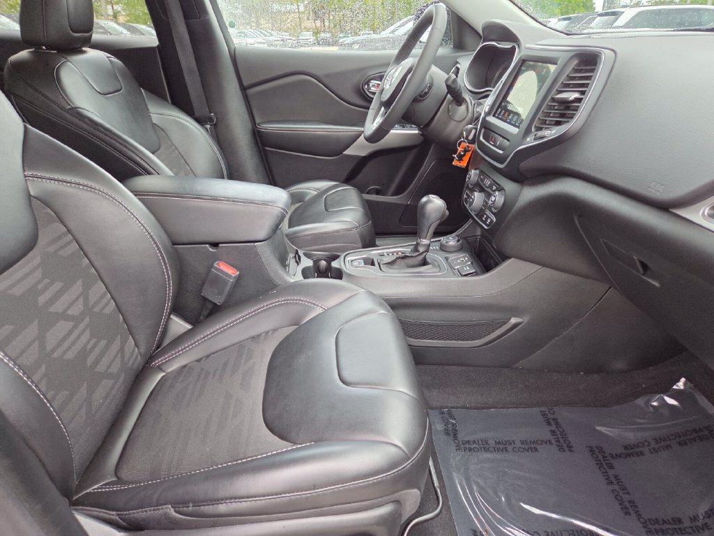 Used 2022 Jeep Cherokee Latitude w/ Trailer Tow Group AWD/4WD image 15