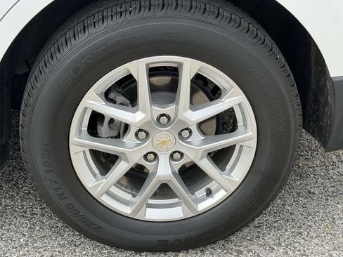 Used 2022 Chevrolet Equinox LT FWD image 15