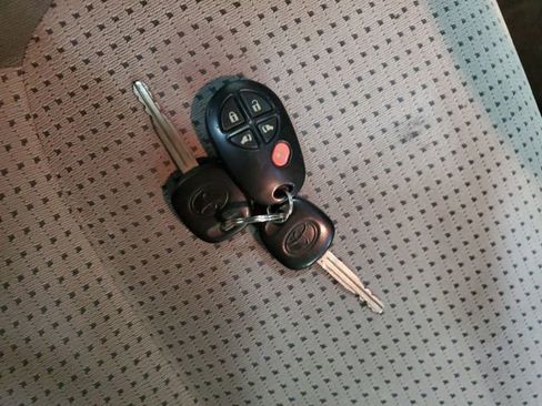 Used 2009 Toyota Sienna LE FWD image 29