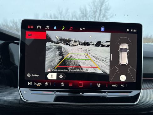 New 2026 Volkswagen GTI SE image 18