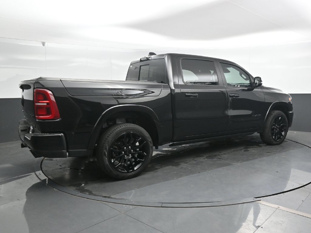 Used 2025 RAM 1500 Limited AWD/4WD image 2