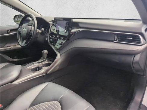 Used 2023 Toyota Camry SE w/ Convenience Package FWD image 29