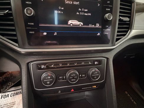 Used 2019 Volkswagen Atlas SE image 17