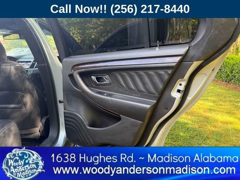 Used 2019 Ford Taurus Limited image 24