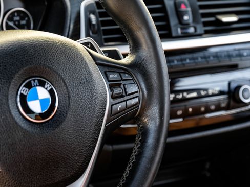 Used 2018 BMW 430i Convertible image 23