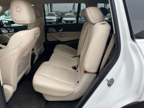 Used 2020 Mercedes-Benz GLS 450 4MATIC image 19