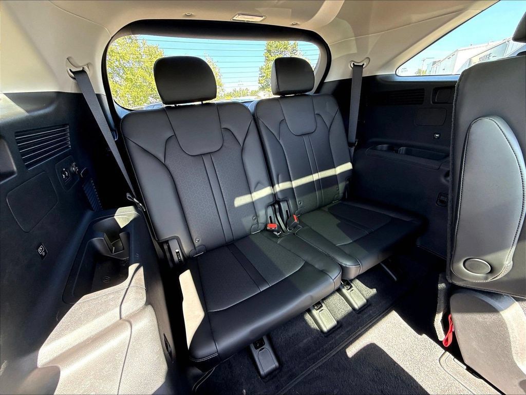 Certified 2023 Kia Sorento X-Line EX AWD/4WD image 30