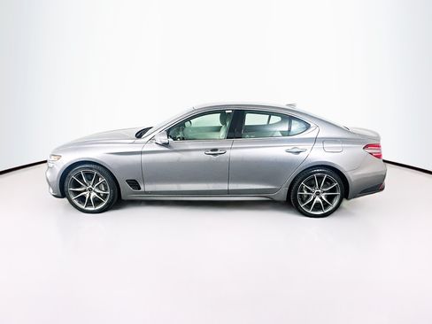 Used 2025 Genesis G70 2.5T RWD image 4