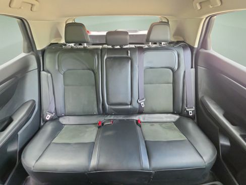 Used 2025 Nissan Ariya AWD image 26