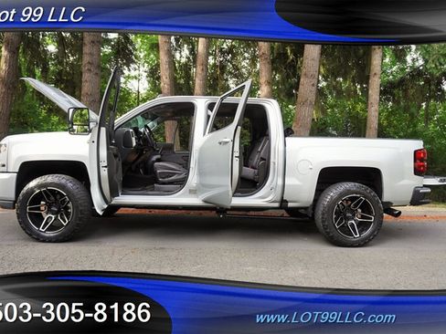 Used 2016 Chevrolet Silverado 1500 LT w/ All Star Edition AWD/4WD image 29