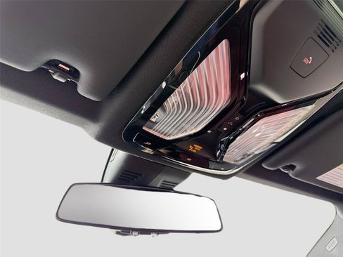 New 2026 BMW 330i Sedan w/ Convenience Package RWD image 17