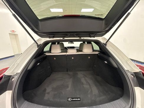 Used 2021 Lexus UX 200 w/ Accessory Package (Z1) FWD image 47