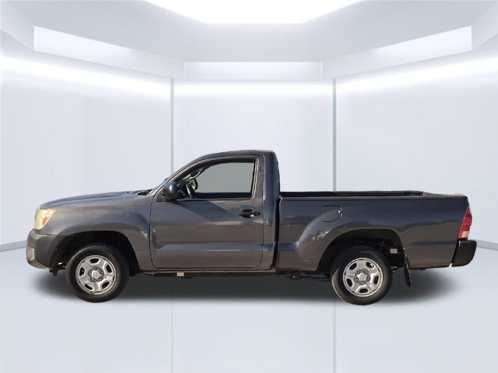 Used 2012 Toyota Tacoma 2WD Regular Cab image 2