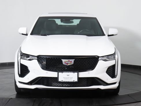 Used 2022 Cadillac CT4 V w/ Navigation Package image 8