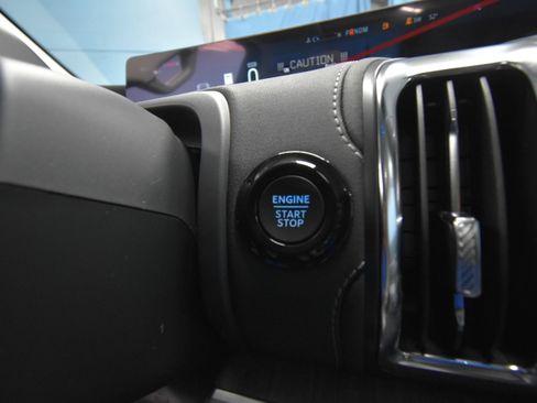 New 2026 Ford Expedition Platinum AWD/4WD image 13