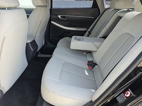 Used 2023 Hyundai Sonata SEL FWD image 18