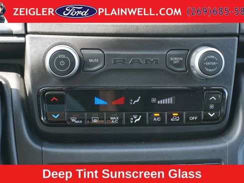 Used 2025 RAM ProMaster 2500 w/ U-Haul Equipment Group FWD image 18