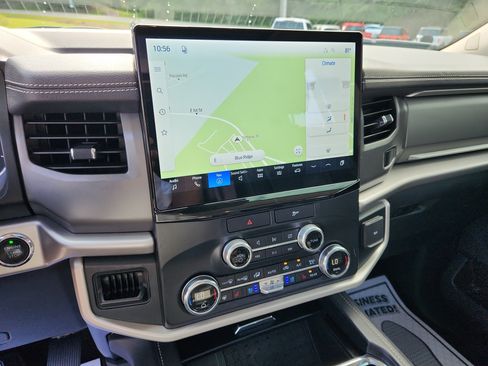 Used 2022 Ford Expedition Max XLT RWD image 32