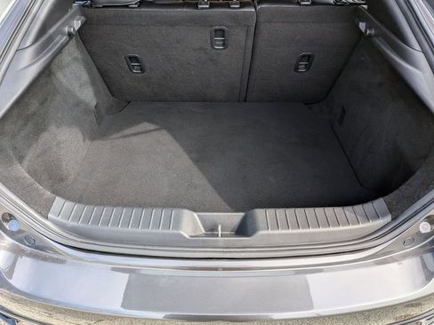 Used 2019 MAZDA MAZDA3 AWD Hatchback w/ Preferred Pkg image 5