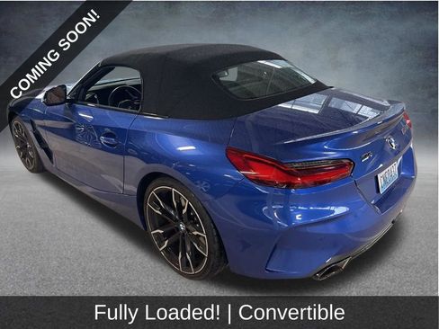 Used 2025 BMW Z4 M40i w/ Edition image 3