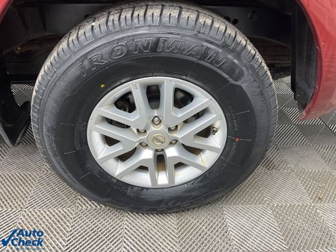 Used 2019 Nissan Frontier SV image 30