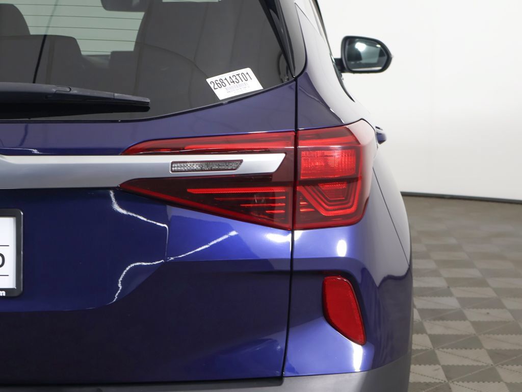 Used 2022 Kia Seltos EX AWD/4WD image 17