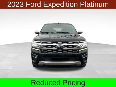 Used 2023 Ford Expedition Platinum AWD/4WD image 2