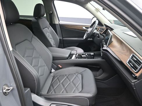 New 2026 Volkswagen Atlas SE FWD image 30