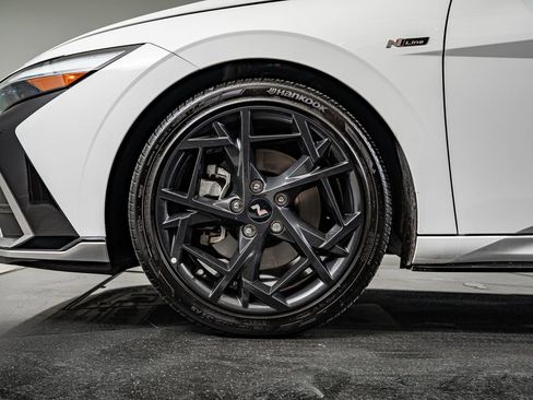 Used 2024 Hyundai Elantra N Line FWD image 11