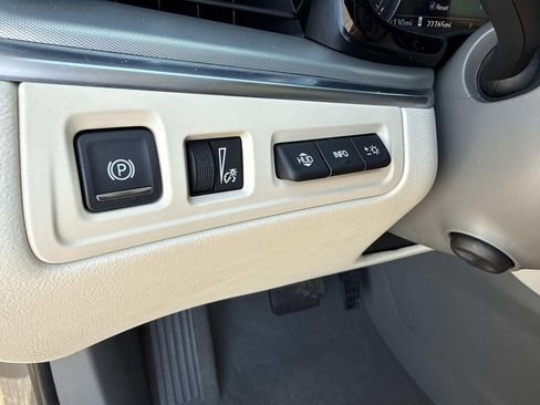 Certified 2023 Cadillac XT5 Premium Luxury w/ Technology Package image 31