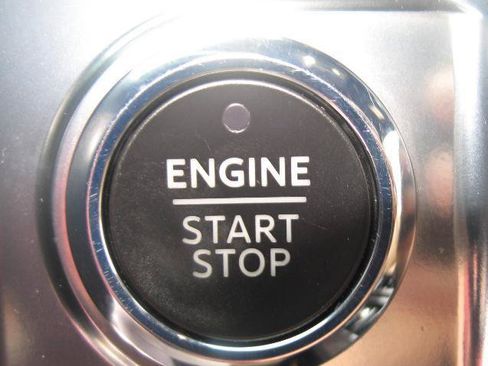 Used 2022 Ford F150 Lariat w/ Equipment Group 502A High AWD/4WD image 54