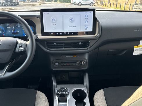 Used 2025 Ford Bronco Sport Big Bend image 17