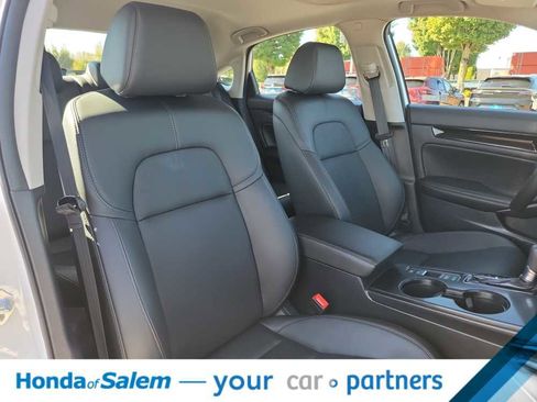 Used 2023 Honda Civic EX-L image 14