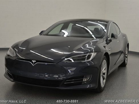 Used 2016 Tesla Model S AWD image 1
