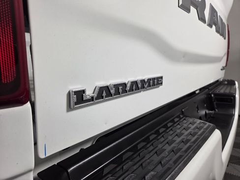 Used 2026 RAM 2500 Laramie AWD/4WD image 30
