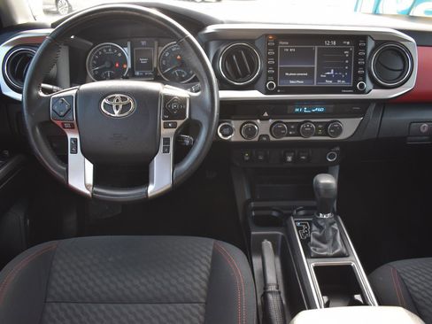 Used 2023 Toyota Tacoma SR5 w/ Technology Package image 18
