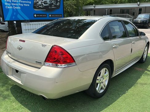 Used 2012 Chevrolet Impala LT FWD image 7