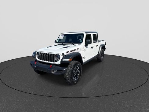 Used 2026 Jeep Gladiator Rubicon AWD/4WD image 4