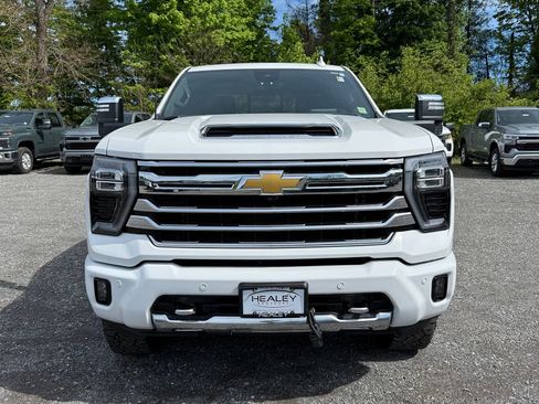 Certified 2024 Chevrolet Silverado 2500 High Country w/ Technology Package AWD/4WD image 2