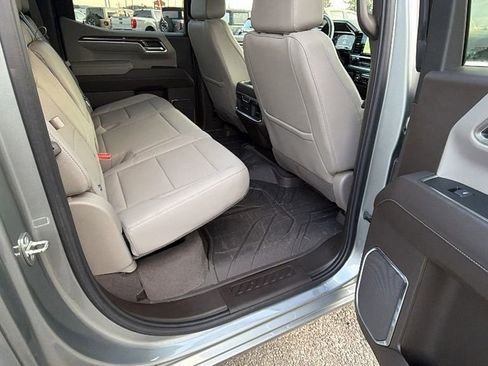 Used 2024 Chevrolet Silverado 1500 LTZ image 18