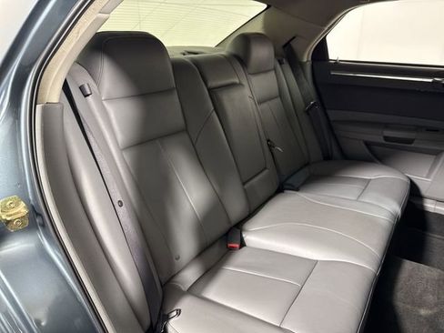 Used 2005 Chrysler 300 Touring w/ Sound Group image 13