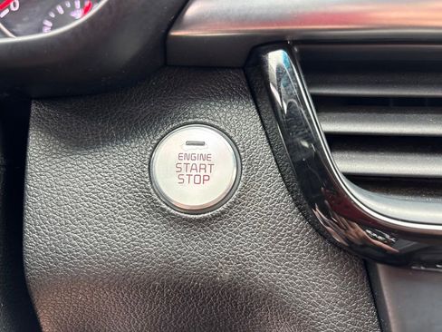 Used 2018 Kia Optima SX FWD image 25