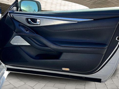 Used 2018 INFINITI Q60 3.0t Luxe image 35