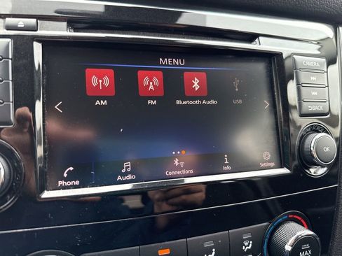Used 2021 Nissan Rogue Sport S AWD/4WD image 30