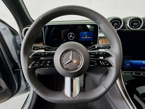 Used 2026 Mercedes-Benz GLC 300 4MATIC image 12